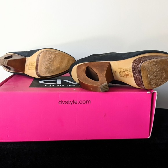 Dolce Vita Keena Unique 4.5" Heel Leather Ankle Boots With Zipper - Picture 8 of 11